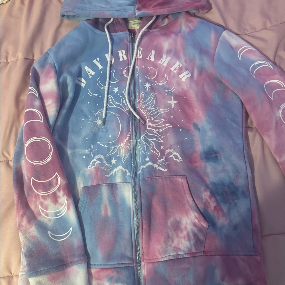 Woman’s small Tye-dye zip up